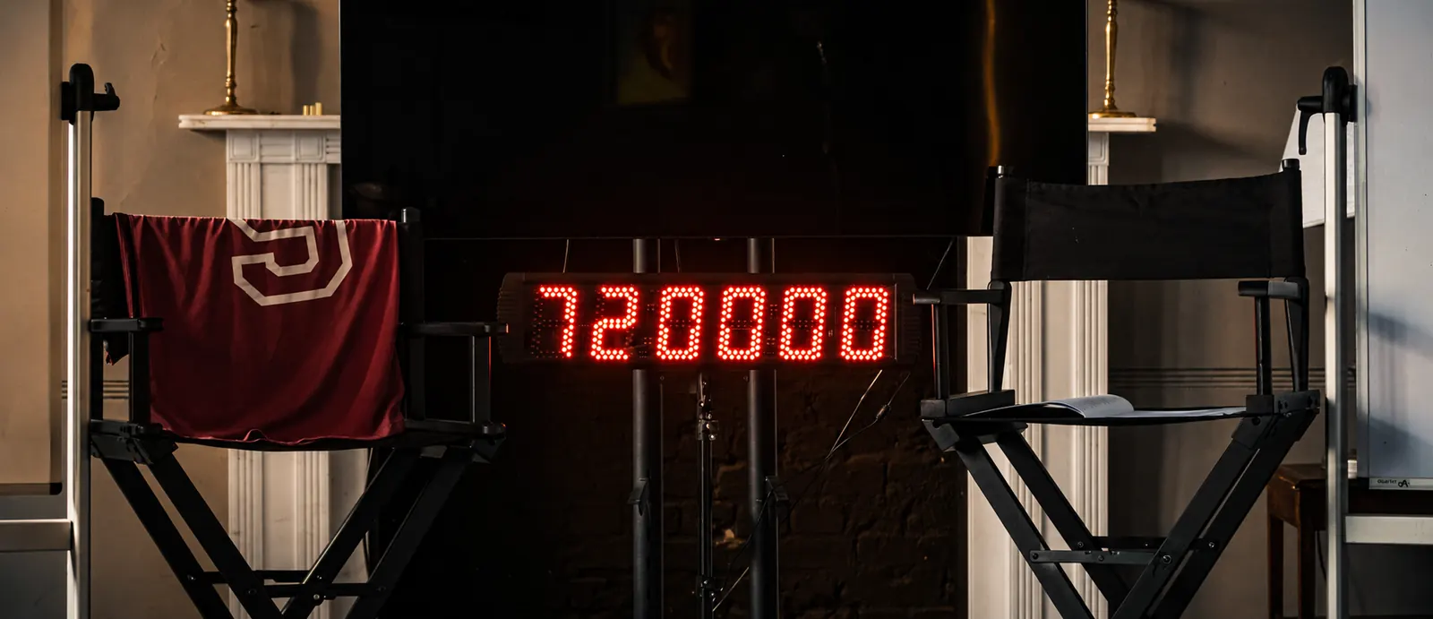 The cohort timer showing 72 hours between two seats